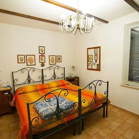 Casa Lapis Alloggio in famiglia